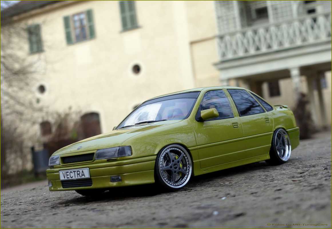 1:18 Opel Vectra A 2000 16V Bj.90 + 3tlg. OZ Mito Alu = LENKBAR !